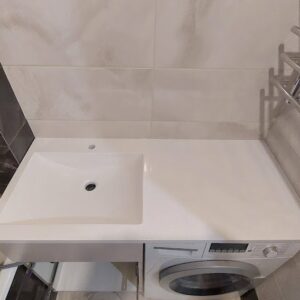 Столешница литьевой камень над стиральной машиной